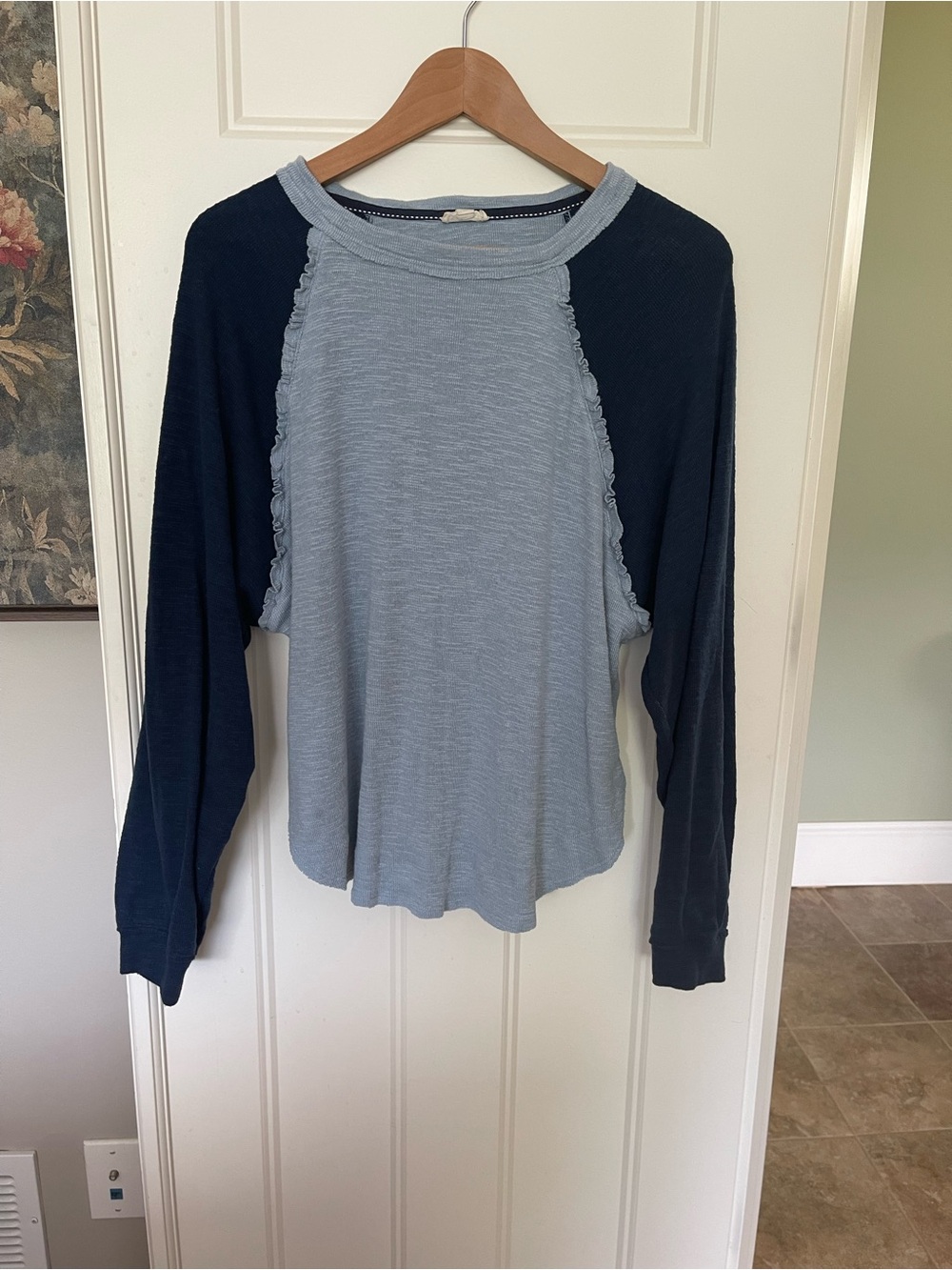 Pilcro Ruffled Raglen Thermal Top - Picture 3 of 5